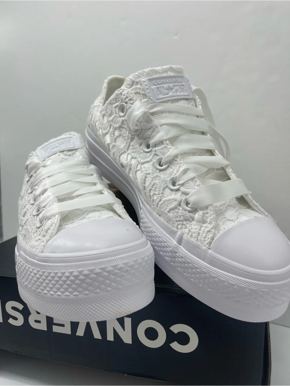 Converse CTAS LIFT OX WHITE/WHITE/WHITE Platform Sneakers A15005C